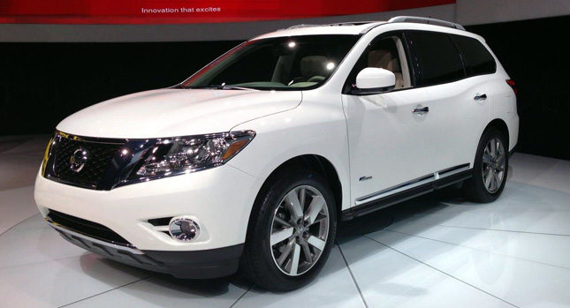 Nissan Pathfinder станет кроссовером — но зато вместительным